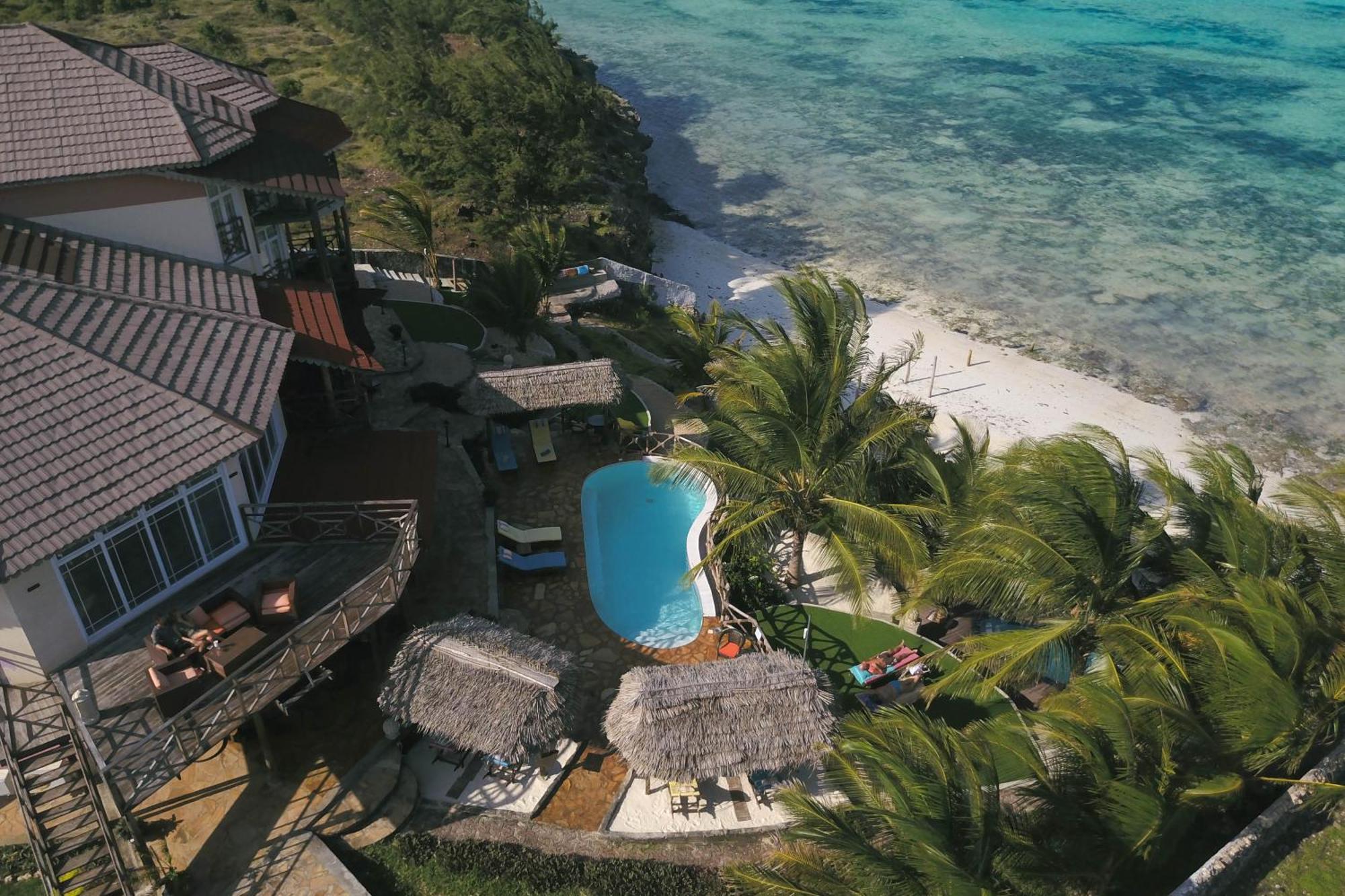 Villa Fleur De Lys Makunduchi Exterior photo